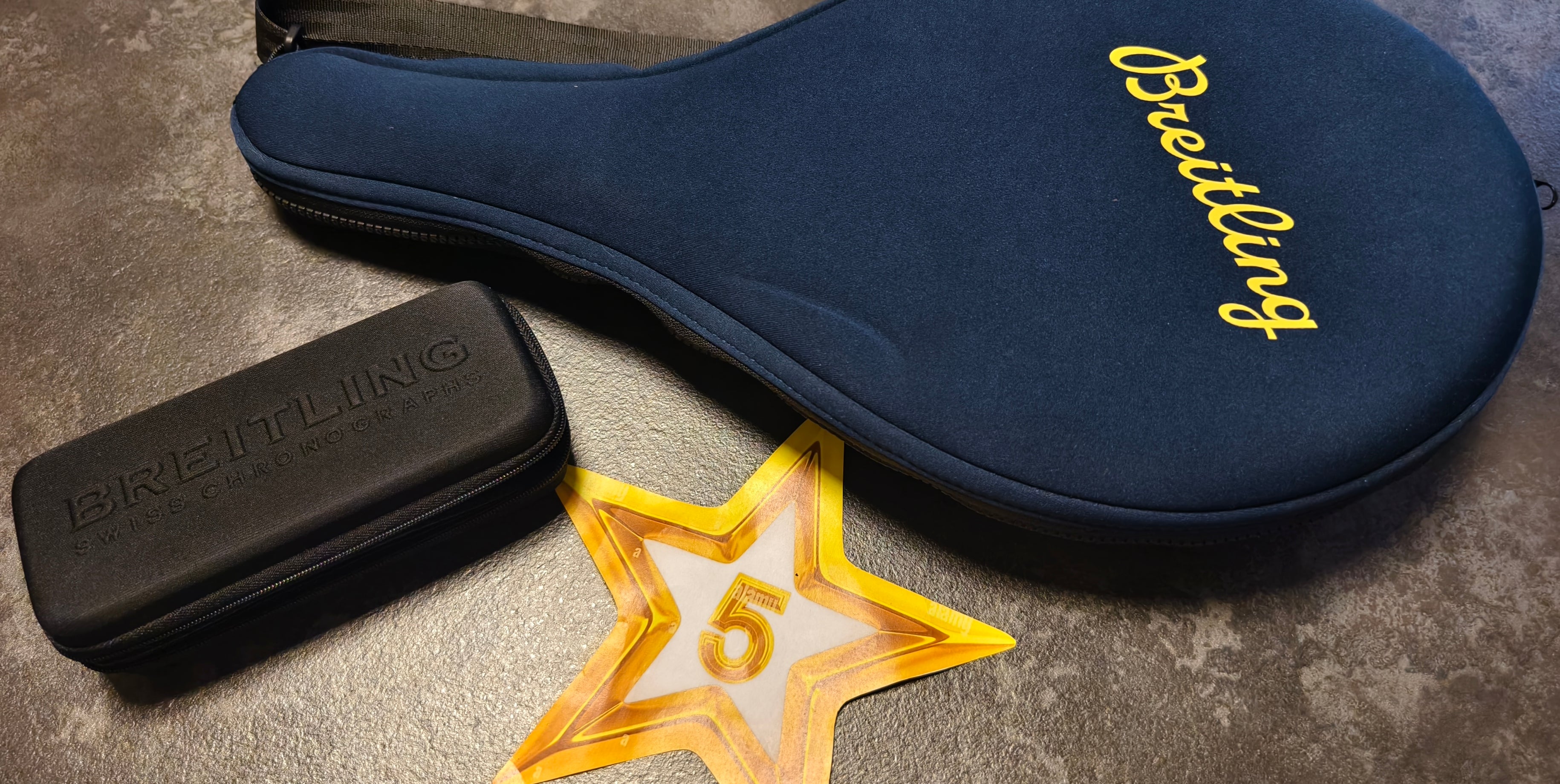 ! EINMALIG ! Breitling Aerospace Navitimer inkl Ping Pong Set für Breitling Stammkunden